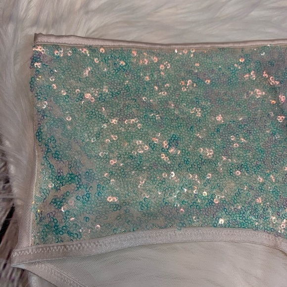 NWT Iridescent Sequined Shortie Small - Picture 8 of 8